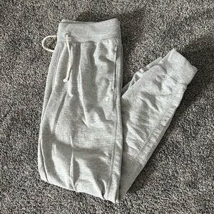 Champion Joggers • S • no flaws